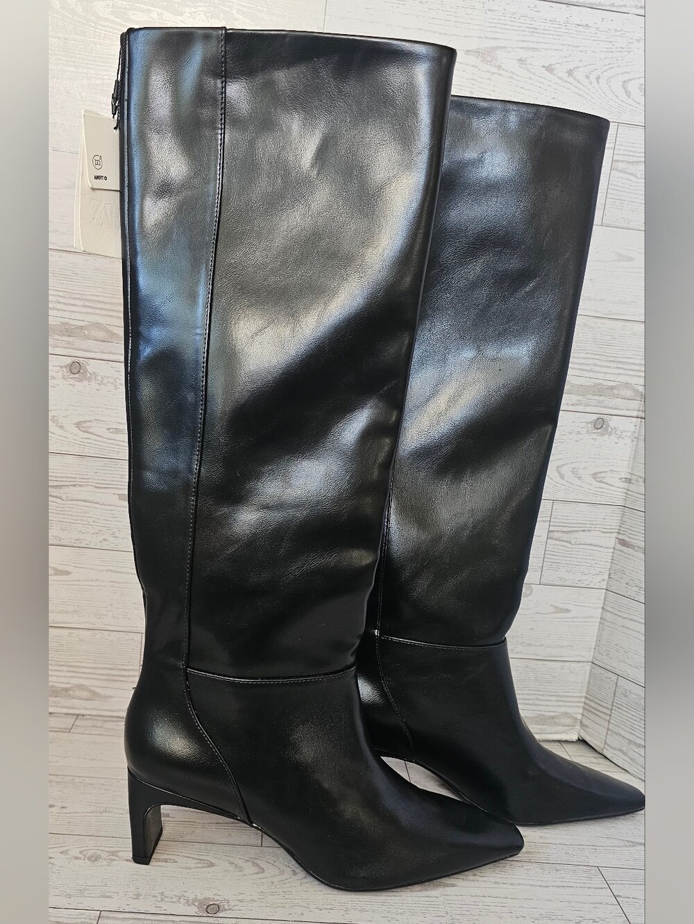 NWT Zara Women's Black Pointed Square Toe Knee High Heeled Boots Size 36 (US 6)